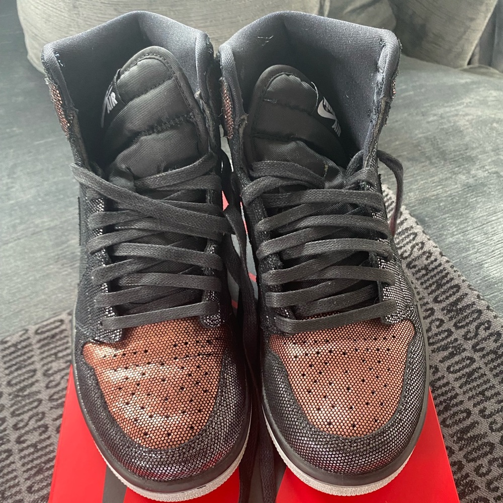 W Jordan 1 Retro High OG Fearless 2019 size 7